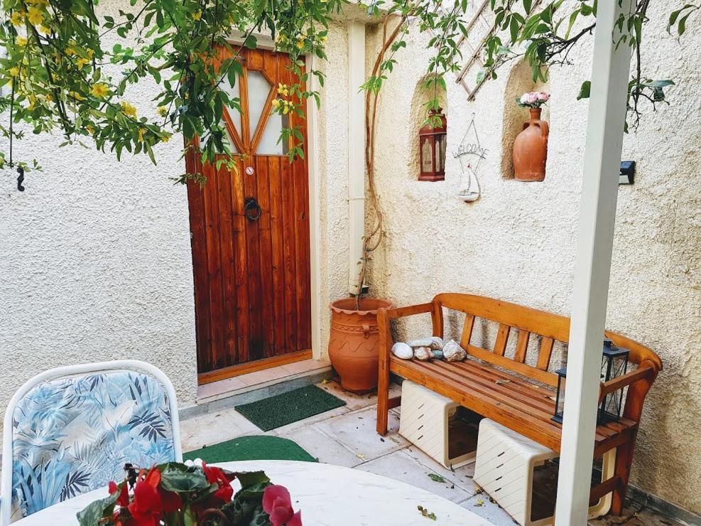 Athens Glyfada Studio Exterior foto